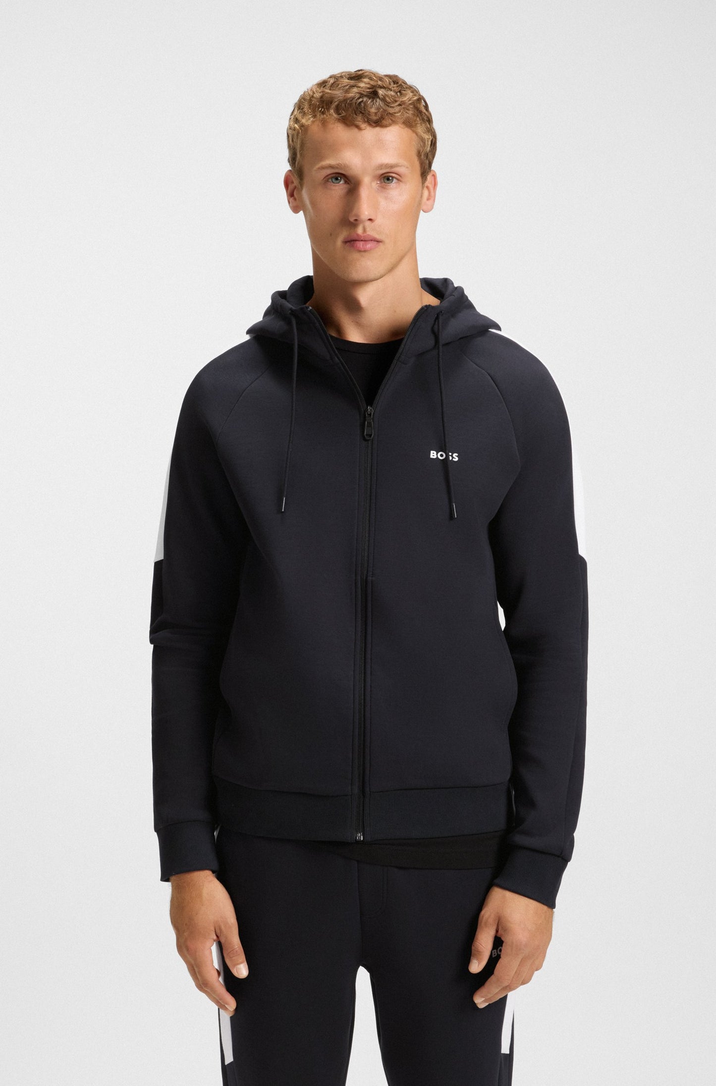 ÉLITE: Chandal Luxury en Edición Limitada -70%